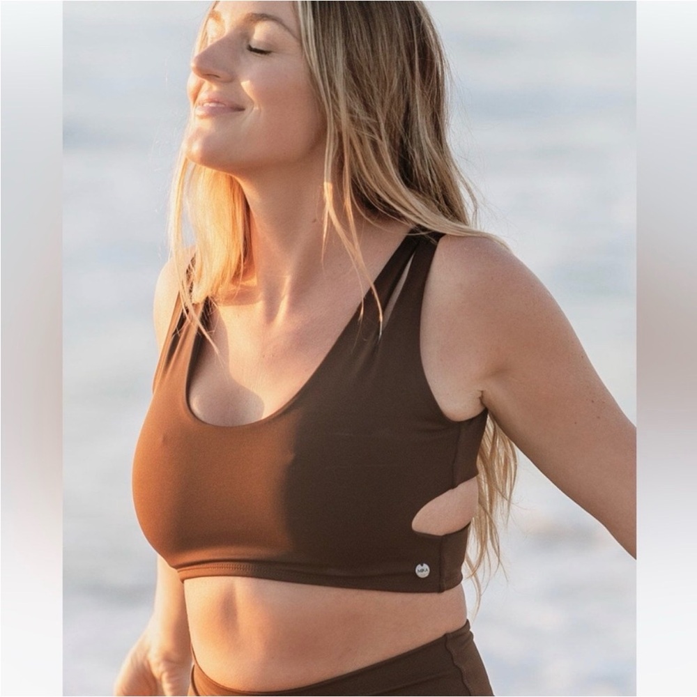 NWOT BUNDLE of THREE (3) Mika Yoga Wear Side Cutout “Tessa” Tops - Picture 6 of 14